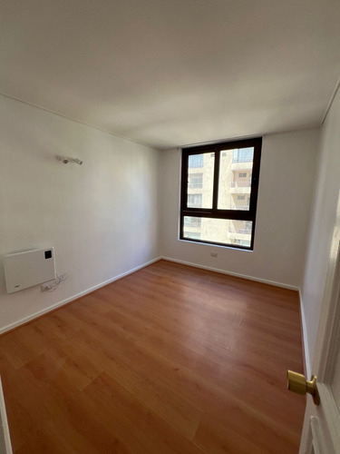 Arriendo Departamento NP 4D en suite Walk-in cl&oacute;set 3B 1E 1B Barrio El Golf - Las Condes