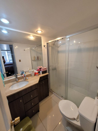 Arriendo Departamento NP 2D en suite Walk-in cl&oacute;set 2B 1E 1B Metro Escuela Militar - Las Condes