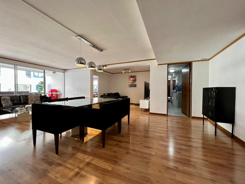 Arriendo Departamento 3D 2B 2E 1B Barrio El Golf - Las Condes