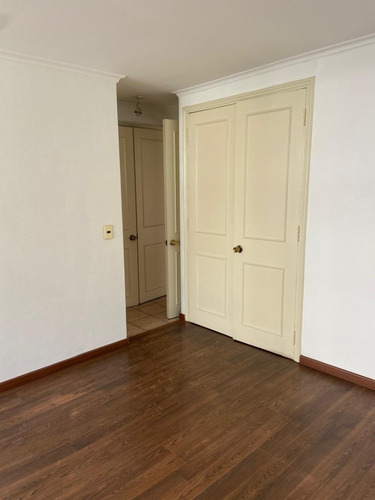Arriendo Departamento O 2D en suite 2B 1E 1B Barrio El Golf - Las Condes