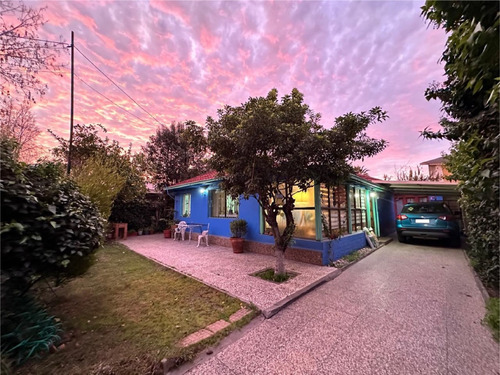 Venta Casa 4D 2B 3E 1B Blest Gana - La Reina