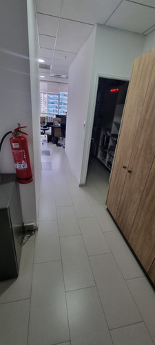 Arriendo Oficina 2B 2E Metro Manquehue - Apumanque - Las Condes