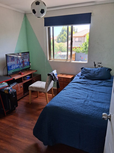 Venta Casa NO 3D en suite 3B 2E Chicureo - Colina