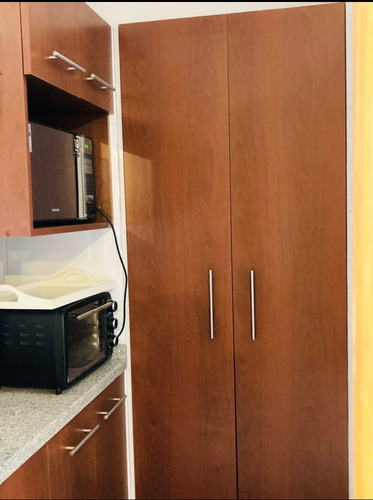 Arriendo Departamento O 3D en suite Walk-in cl&oacute;set 3B 1E 1B Barrio El Golf - Las Condes