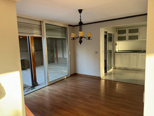 Venta Casa NOSP 5D en suite Walk-in cl&oacute;set 5B 3E 1B Carlos Ossand&oacute;n - La Reina