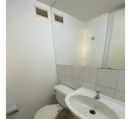 Arriendo Oficina NO 2B Barrio El Golf - Las Condes