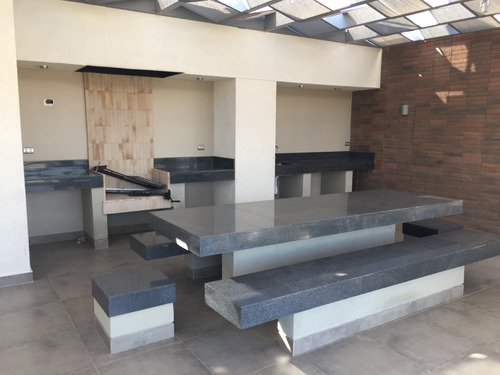 Arriendo Departamento NP 2D 2B 1E 1B Metro Hernando de Magallanes - Las Condes