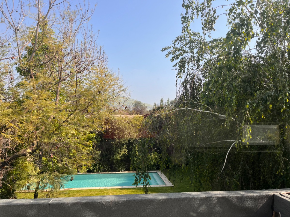 Venta Casa 5D 4B 2E 1Bd Chicureo - Colina