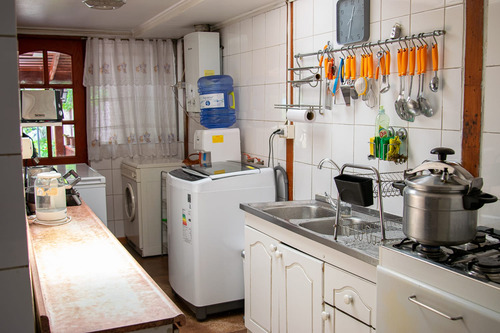 Venta Casa 4D 2B 1E Nuestra Se&ntilde;ora del Rosario - Vitacura