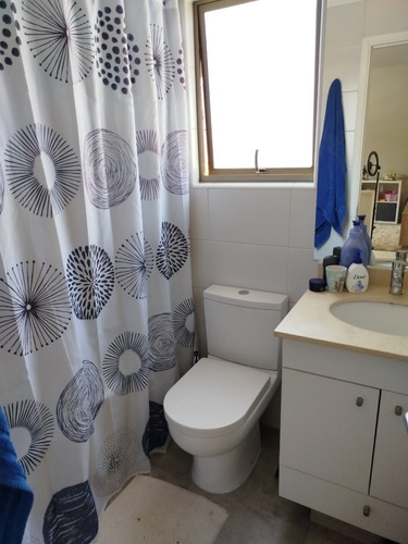 Venta Casa 4D en suite Walk-in cl&oacute;set 3B 2E 1B Chicureo - Colina