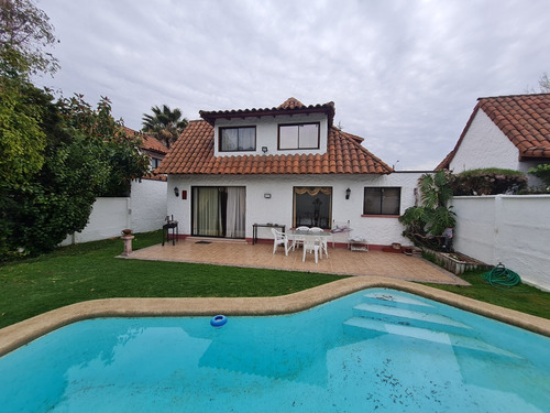 Venta Casa 5D 3B 2E Carlos Ossand&oacute;n - La Reina