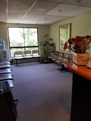 Arriendo Oficina SO 3B 2E Metro Tobalaba - Mall Costanera - Providencia