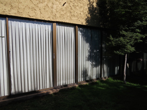 Arriendo Casa NP 4D en suite Walk-in cl&oacute;set 4B 2E 1B Carlos Ossand&oacute;n - La Reina