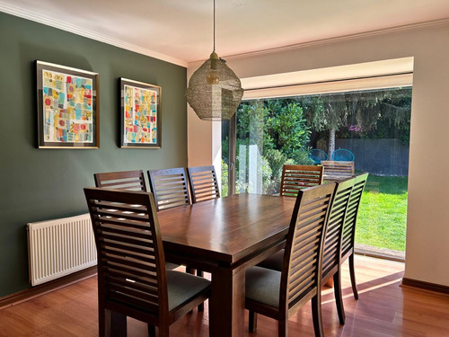 Venta Casa NO 5D en suite Walk-in cl&oacute;set 4B 2E La Dehesa - Lo Barnechea