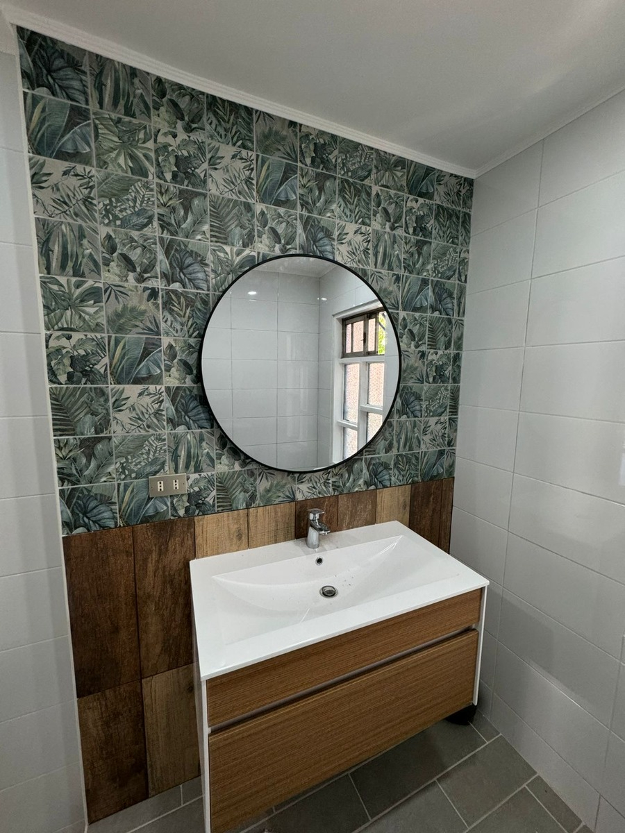 Arriendo Casa NOSP 5D en suite 2B 3E 1Bd Barrio Italia - Providencia