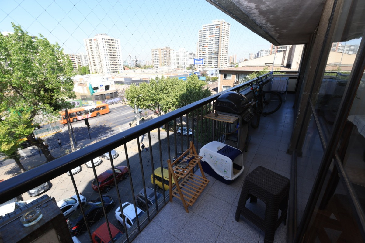 Venta Departamento S 2D 1B Metro Monse&ntilde;or Eyzaguirre - &Ntilde;u&ntilde;oa