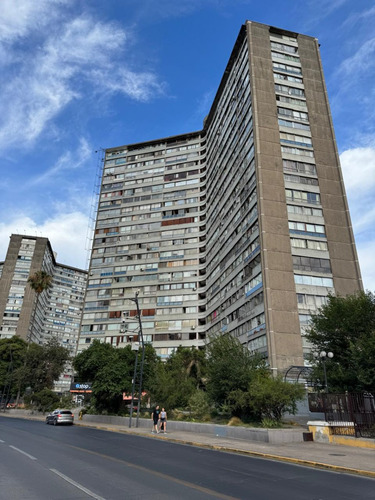 Venta Departamento S 3D 2B Pedro de Valdivia - Providencia