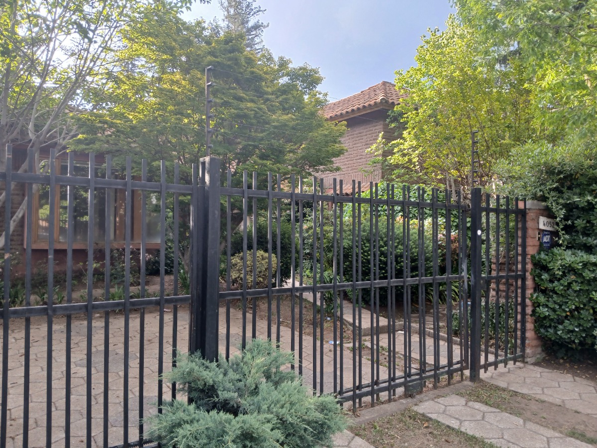 Venta Casa 6D 4B 2E 2Bd La Dehesa - Lo Barnechea