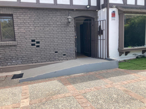 Arriendo Oficina SO 4B 3E 1B Metro Bilbao - Providencia