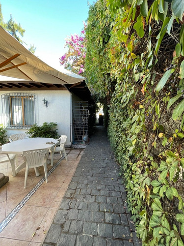 Venta Casa N 5D 3B 2E 1B Pedro de Valdivia Norte - Providencia