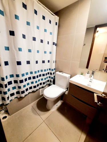 Venta Departamento O 3D en suite Walk-in cl&oacute;set 3B 2E 1B Campus Oriente - Providencia