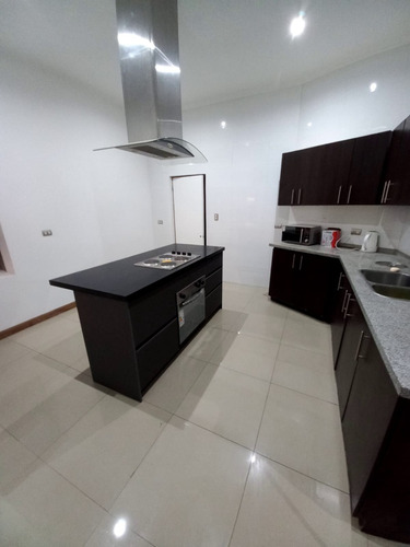 Venta Casa P 4D en suite Walk-in cl&oacute;set 3B 10E 1B Casas de Chacabuco - Colina