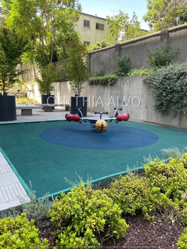 Arriendo Departamento 2D en suite Walk-in cl&oacute;set 2B 2E 1B Los Leones - Providencia