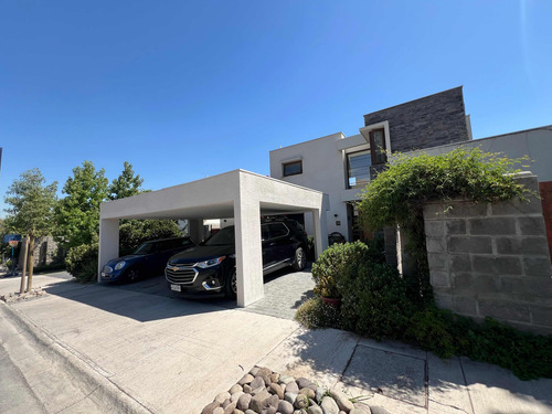 Arriendo Casa 5D 5B 3E 1B Chicureo - Colina