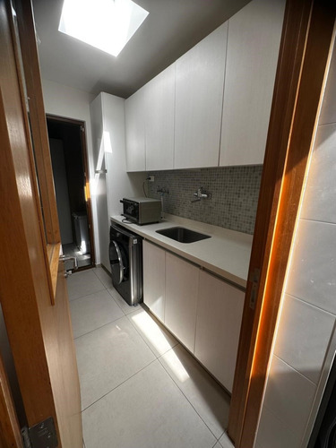 Venta Casa SO 4D en suite Walk-in cl&oacute;set 3B 2E 1B Chicureo - Colina