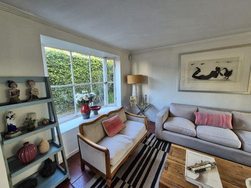 Arriendo Casa 4D en suite 4B 1E Troncos Viejos - La Reina