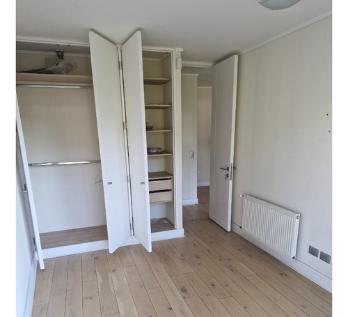 Venta Departamento N 2D en suite Walk-in cl&oacute;set 2B 2E 1B Plaza San Enrique - Lo Barnechea