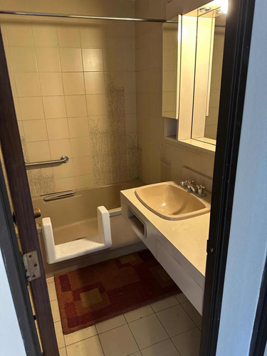 Arriendo Departamento 3D 2B Parque Arauco - Las Condes