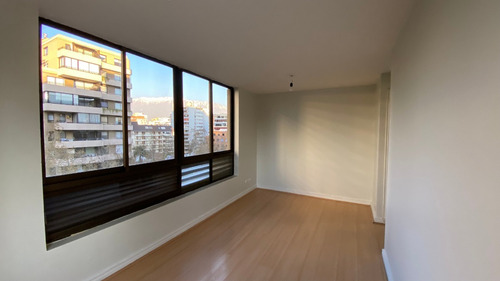 Arriendo Oficina NO 2B Barrio El Golf - Las Condes