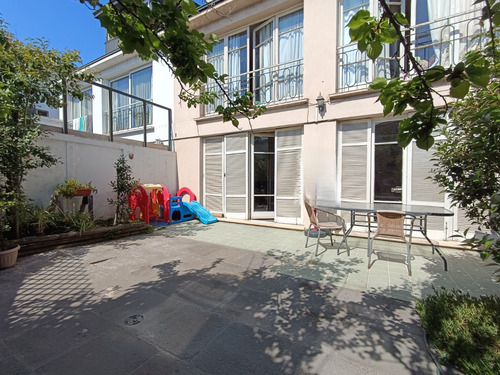 Arriendo Casa N 5D 4B 2E 2B Metro Bilbao - Providencia
