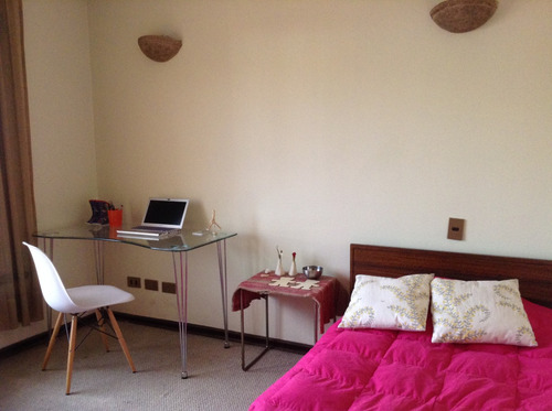 Arriendo Departamento NO 2D en suite Walk-in cl&oacute;set 3B 1E 1B Barrio El Golf - Las Condes