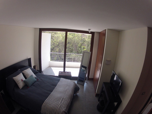 Venta Departamento O 1D en suite 1B 1E 1B Barrio El Golf - Las Condes