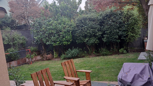 Venta Casa 4D 4B 2E 1B San Carlos de Apoquindo - Las Condes