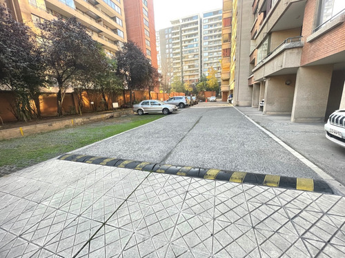 Venta Departamento O 2D en suite Walk-in cl&oacute;set 2B 1E Metro Monse&ntilde;or Eyzaguirre - &Ntilde;u&ntilde;oa