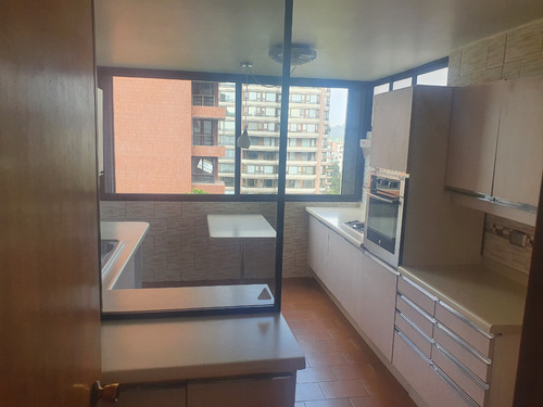 Arriendo Departamento NOSP 4D en suite 3B 2E 1B Parque Bicentenario - Vitacura