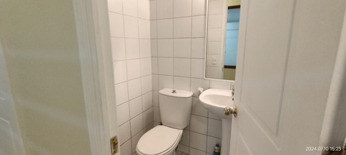 Arriendo Oficina 2B 1E Barrio El Golf - Las Condes