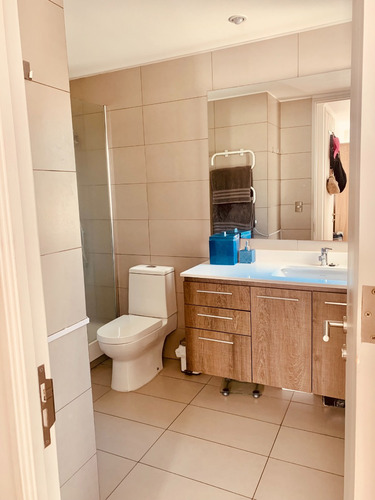 Venta Casa NP 4D en suite Walk-in cl&oacute;set 4B 2E Chicureo - Colina