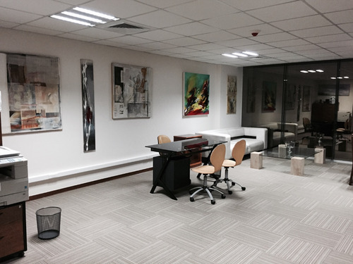 Venta Oficina SO 1B 2E La Dehesa - Lo Barnechea