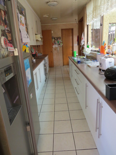 Arriendo Casa NP 4D en suite Walk-in cl&oacute;set 4B 2E 1B Carlos Ossand&oacute;n - La Reina