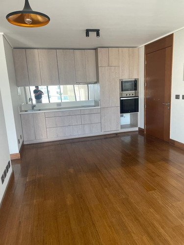 Venta Departamento SO 2D en suite 2B 1E 1B Metro Escuela Militar - Las Condes