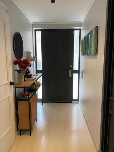 Venta Casa NP 4D en suite 4B 2E 1B San Carlos de Apoquindo - Las Condes