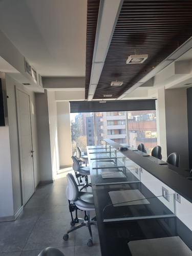 Venta Oficina 2B 1E 1B Los Leones - Providencia