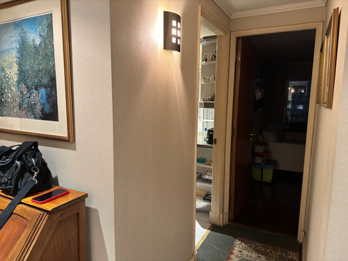 Venta Departamento O 4D en suite Walk-in cl&oacute;set 3B 2E 1B Metro Manquehue - Apumanque - Las Condes