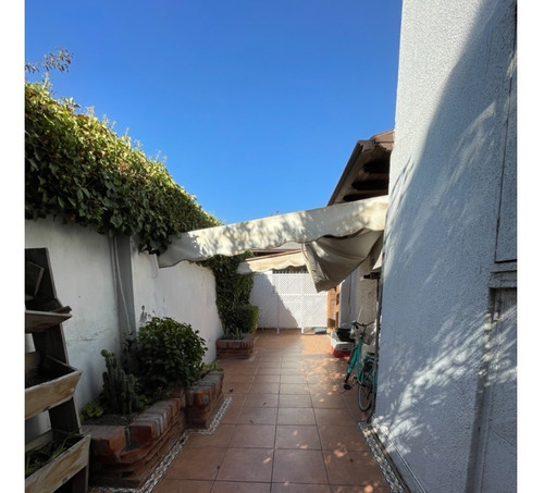 Venta Casa N 5D 3B 2E 1B Pedro de Valdivia Norte - Providencia