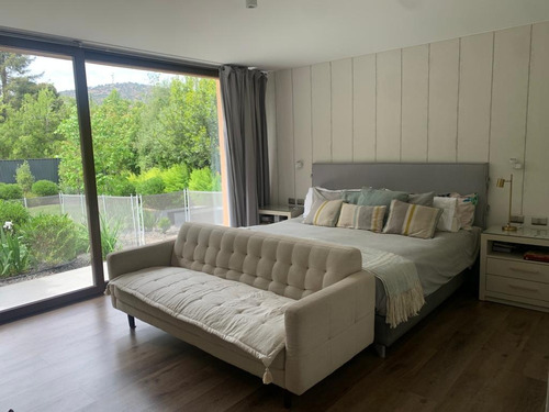 Venta Casa SO 5D en suite Walk-in cl&oacute;set 4B 3E Los Trapenses - Lo Barnechea