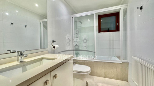 Arriendo Casa NO 5D en suite Walk-in cl&oacute;set 4B 4E 1B La Dehesa - Lo Barnechea